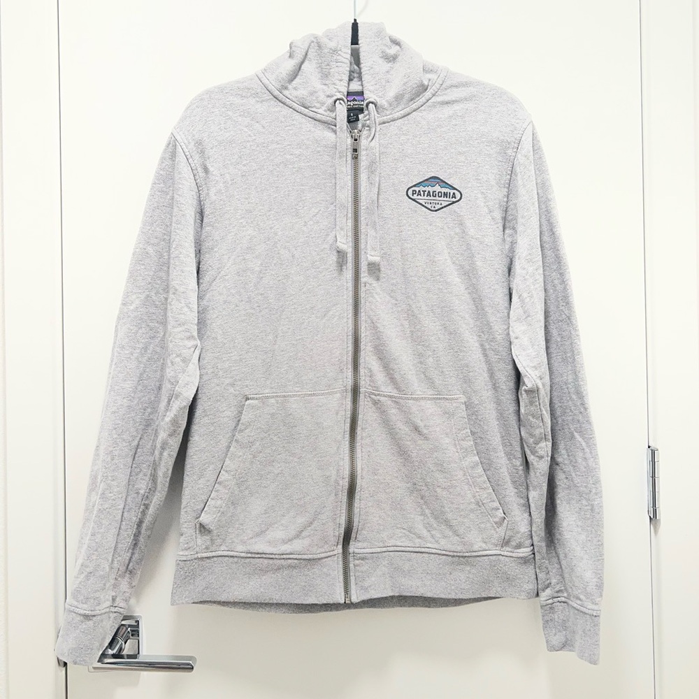 Patagonia Light Gray Fitz Roy Crest Lighweight Full-Zip Hooded Sweatshirt